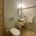 Alacati Roka Tas Butik * Cesme