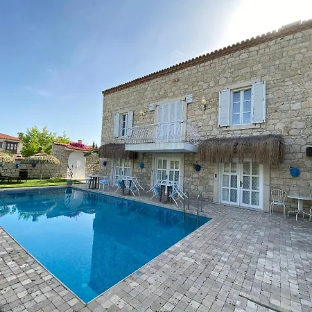 Alacati Roka Tas Butik Hotell